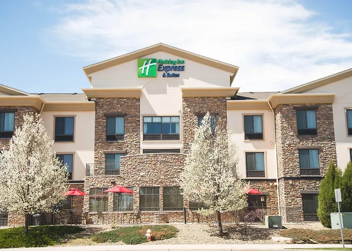 Holiday Inn Express Hotel & Suites Loveland By Ihg